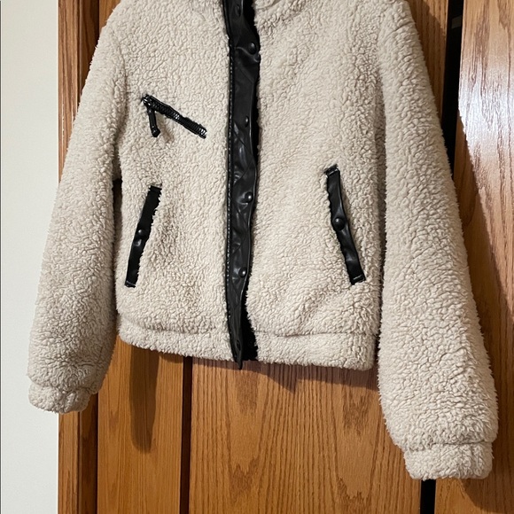 Blank NYC Cream Teddy Jacket with Black Accents - Picture 3 of 11